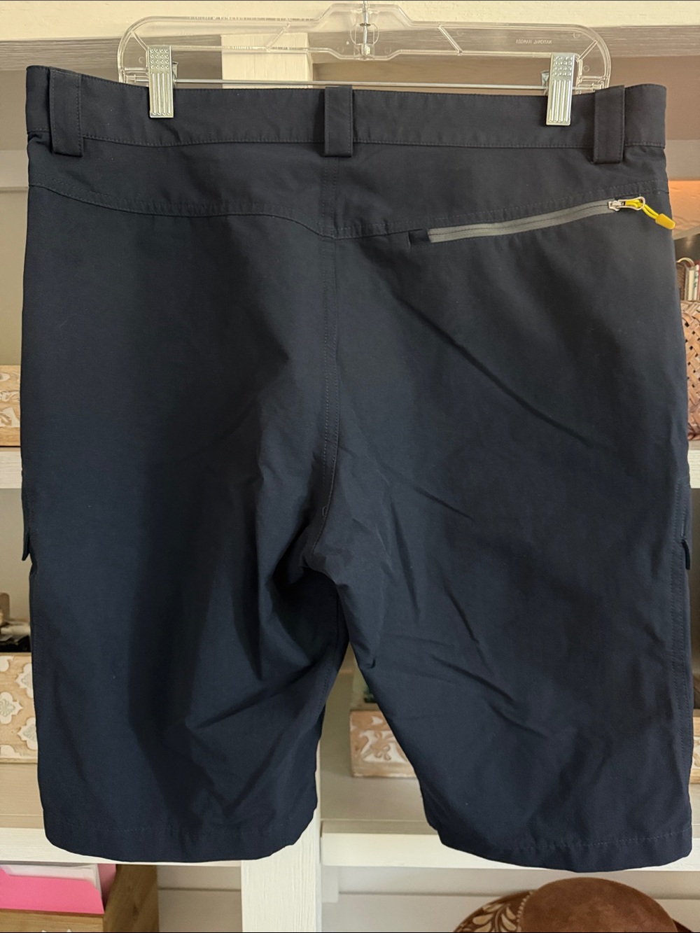Helly Hansen Dark Navy Cargo Shorts with HH Logo. Size 36. Like new! - Picture 4 of 6